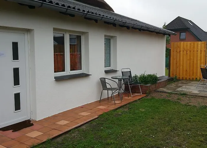 Gehoeft Nr X Zu Peccatel Vor Den Toren Von Schwerin Nahe Stoerkanal Bei Plate Appartamento Peckatel